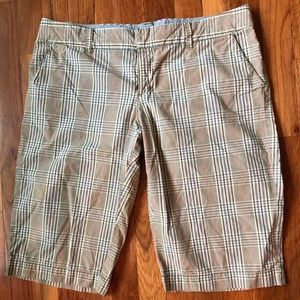 Women’s Plaid Bermuda Shorts